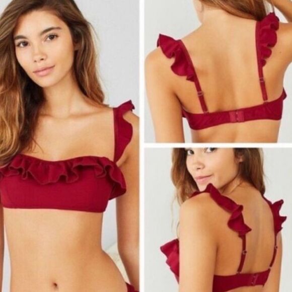 NWT Urban Outfitters Merlot Ruffle Strap Bra Size Large - Picture 1 of 5